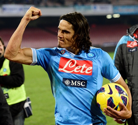 Cavani Talking to Chelsea and Manchester City