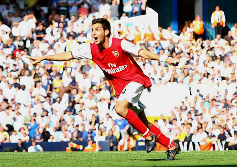 Arsenal Classic - Fabregas's First Ever Goal vs Spurs 'Dynamite'