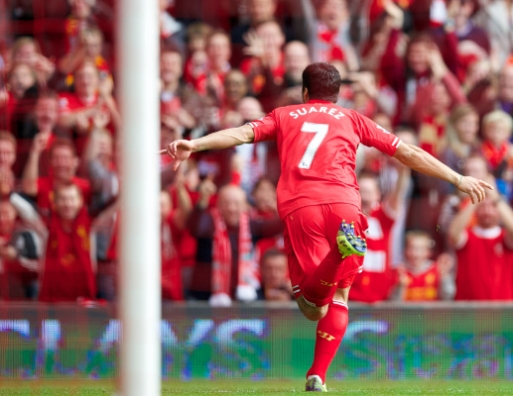 Suarez Scores LFC Anfield Return