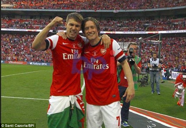 Ramsey Rosicky Snap by Cazorla