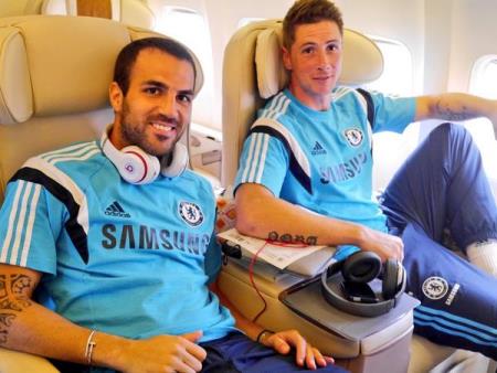 Fabregas Torres Chelsea Plane