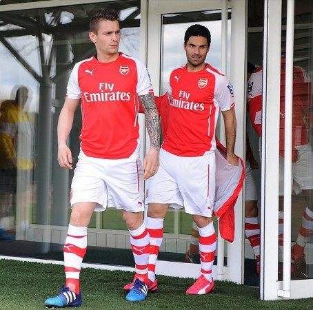 Debuchy Arteta Return