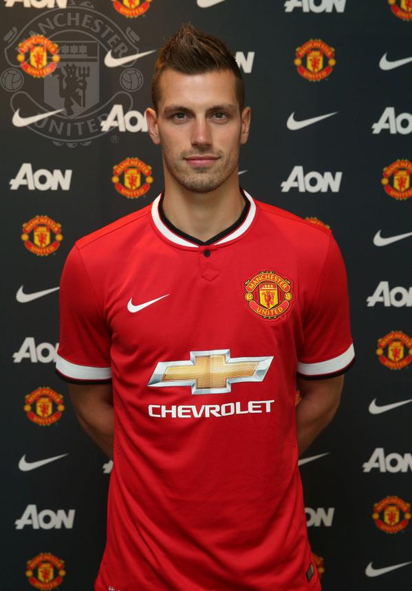 Schneiderlin Man United Kit