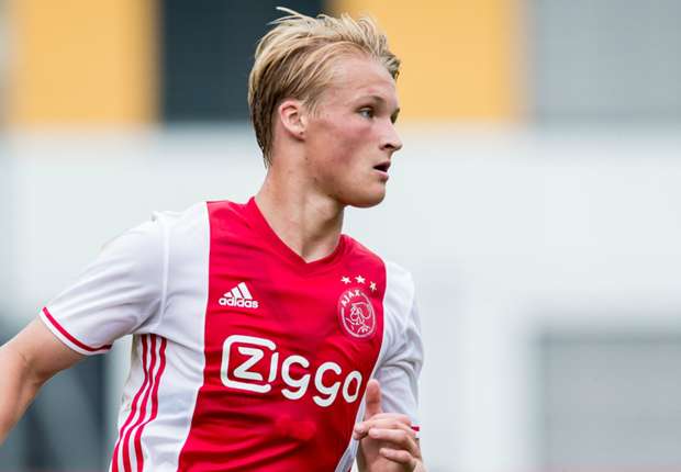 kasper-dolberg-ajax